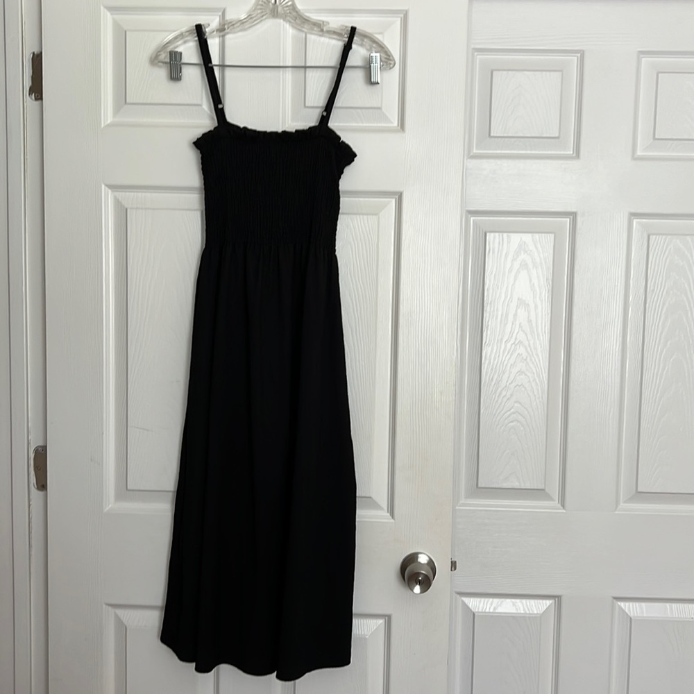 H&M Black Smocked Midi Dress XS